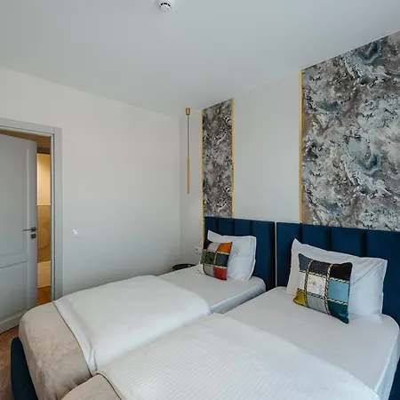 Awa Aparthotel Floreşti